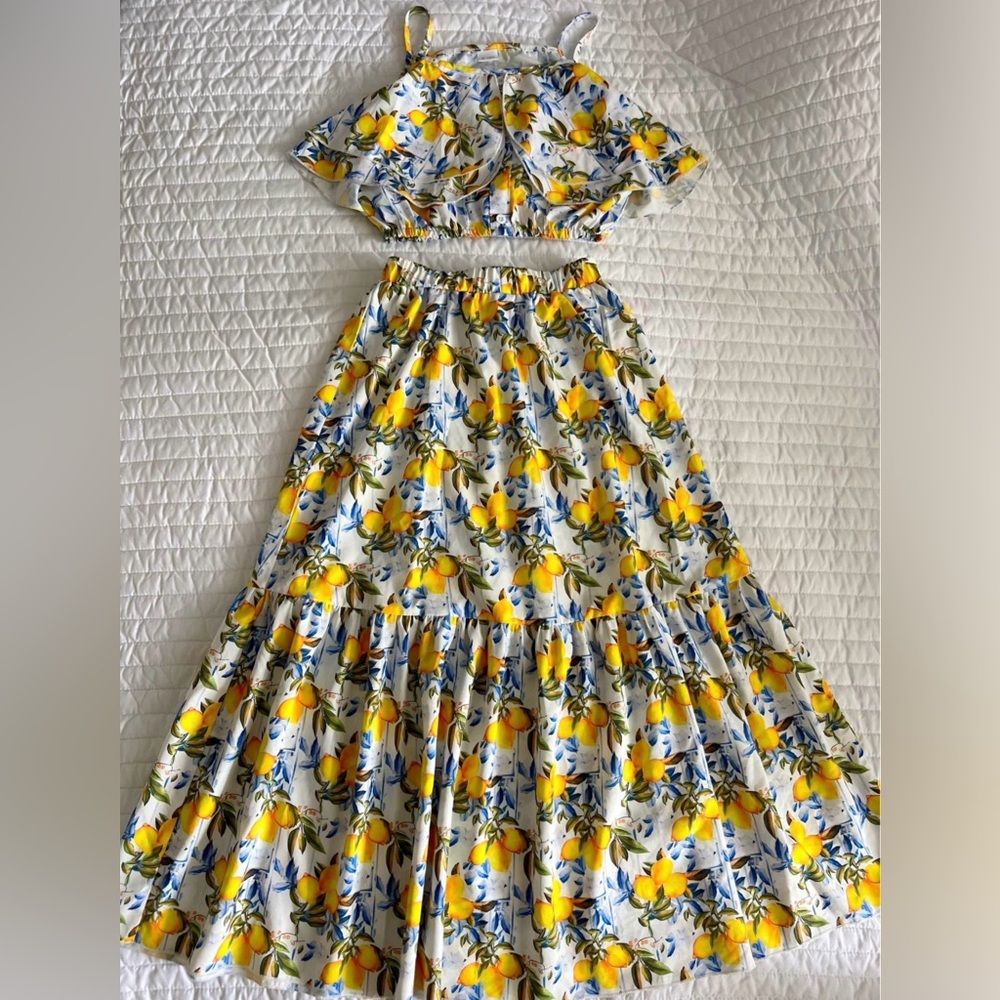 Lemon 🍋 dress for girl 9-10 years old